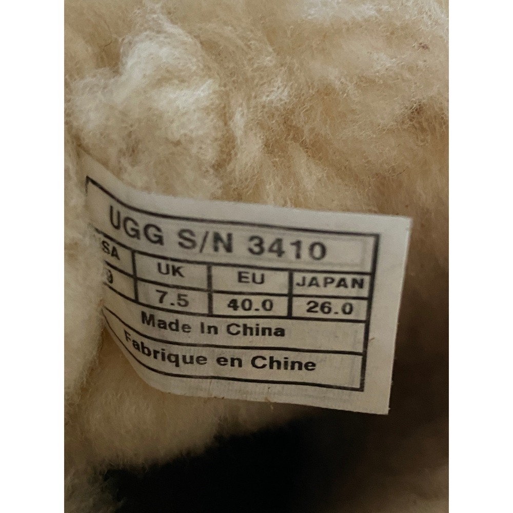 UGG Australia Classic Short Chestnut Suede Pink Ribbon Breast Cancer Boots - Picture 3 of 16